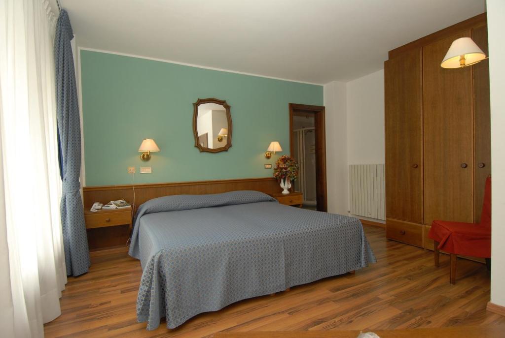 Hotel Baita Clementi Bormio Quarto foto